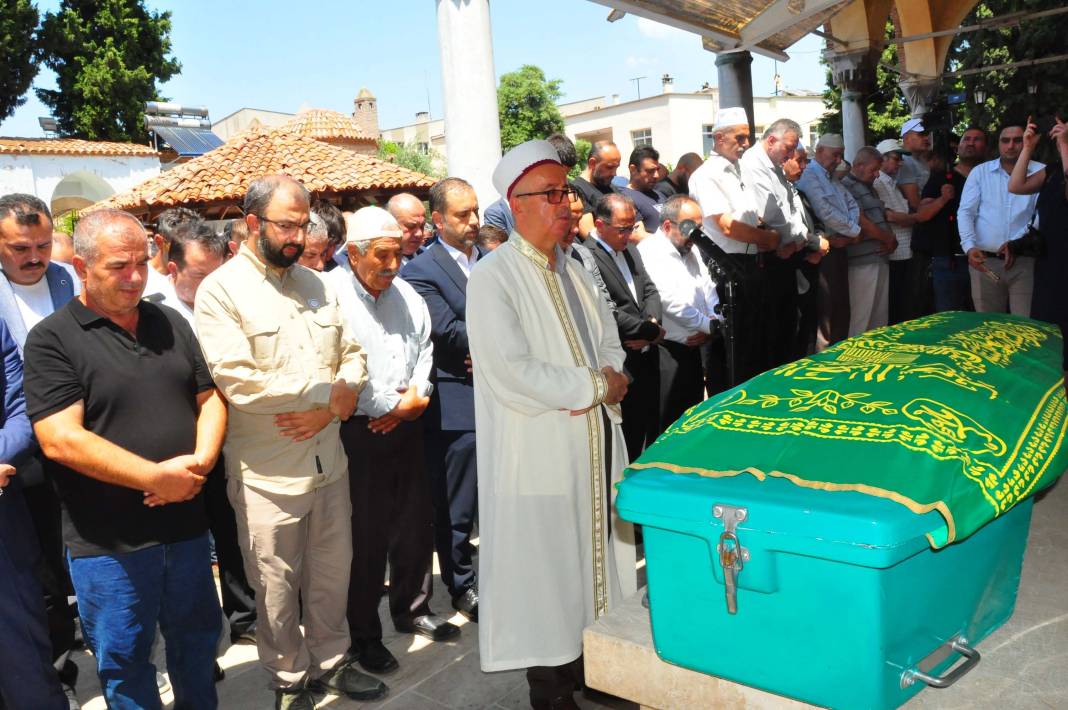 Gabar Dağı'nda ölen mühendise son veda! Petrol sahasında sondaj kulesi devrilmişti 25